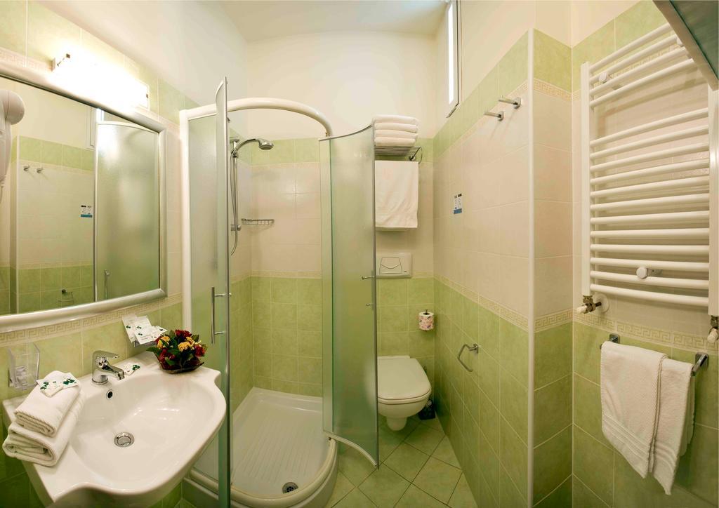Hotel Plaza 가비체 마레 외부 사진